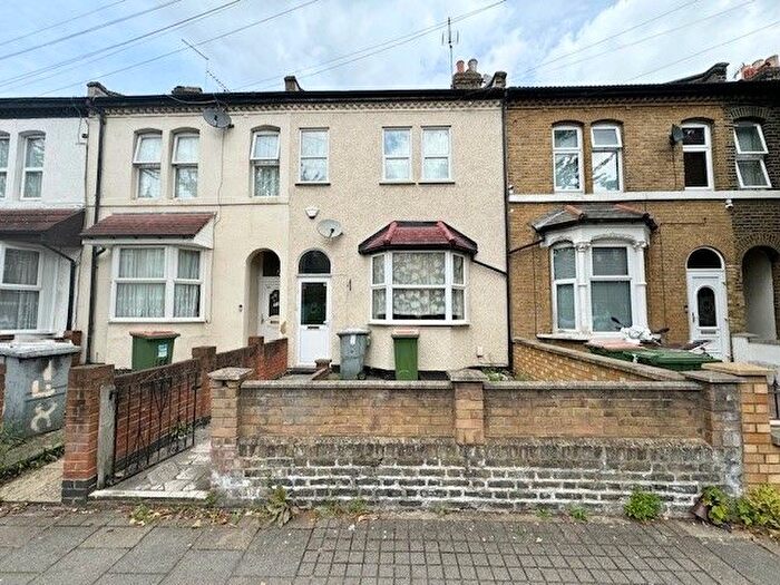 3 Bedroom Property To Rent In Chobham Road, London, E15