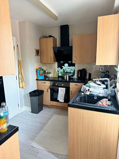 2 Bedroom Detached House To Rent In Alibon Road, Dagenham, RM10