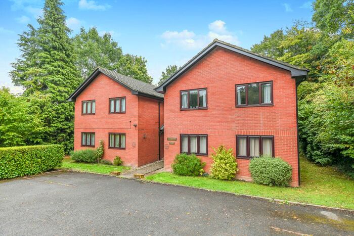 1 Bedroom Flat To Rent In Minley Grove, Minley Road, Fleet GU51