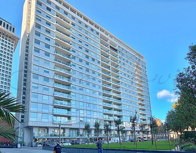 2 Bedroom Flat To Rent In Palace Street, London, SW1E