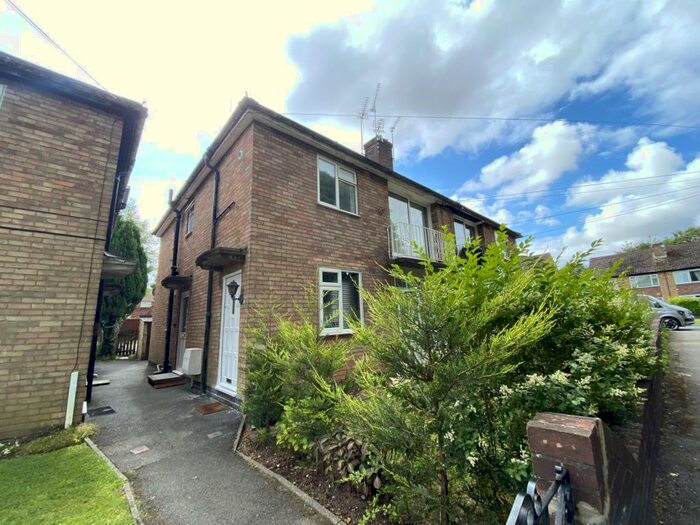 2 Bedroom Maisonette To Rent In Sedgemoor Road, CV3