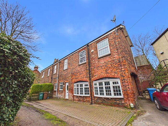 3 Bedroom Property For Sale In Station Road, Brough, HU15