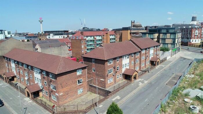 3 Bedroom Flat To Rent In Hardy Street, Liverpool, L1