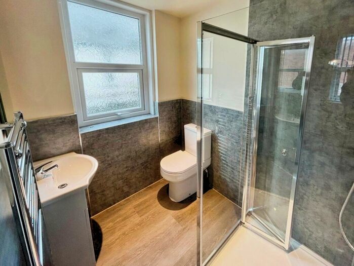 4 Bedroom Property To Rent In Victoria Road West, Thornton-Cleveleys, Lancashire, FY5