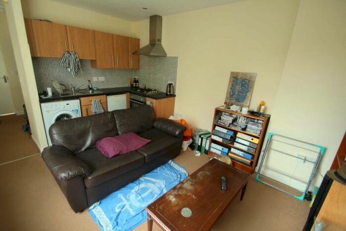 1 Bedroom Flat To Rent In Queens Road, Leicester, LE2