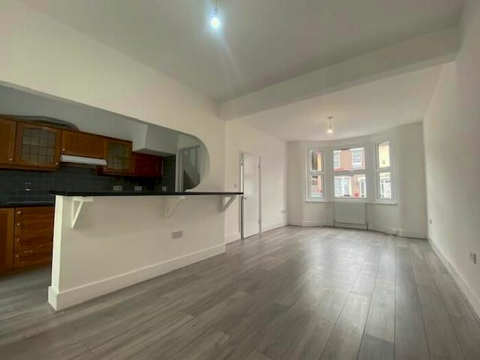 3 Bedroom Property To Rent In Suffolk Road, Enfield, EN3