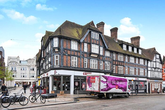 1 Bedroom Flat To Rent In Market Square, Bromley, BR1