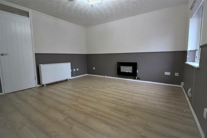 1 Bedroom Terraced House To Rent In Mead Path, Chelmsford, CM2