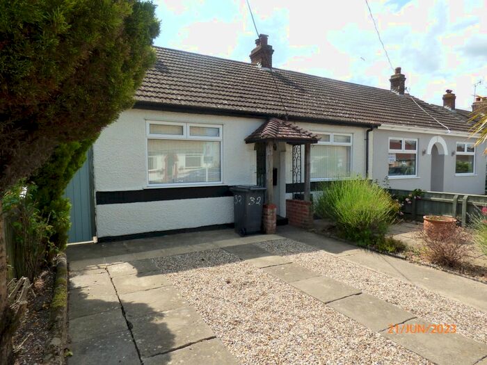 2 Bedroom Semi-Detached Bungalow To Rent In Beech Road, Carlton Colville, Lowestoft, NR33