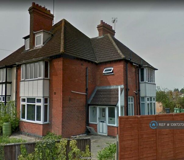 6 Bedroom Semi-Detached House To Rent In Podsmead Road, Gloucester, GL1