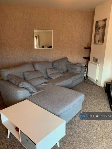 1 Bedroom Flat To Rent In Queen Street, Blackburn, BB6