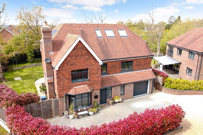 5 Bedroom Detached House To Rent In Appletree Close, Burgess Hill, RH15