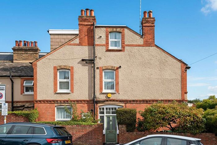 2 Bedroom Flat To Rent In Totteridge Lane, Totteridge, London, N20