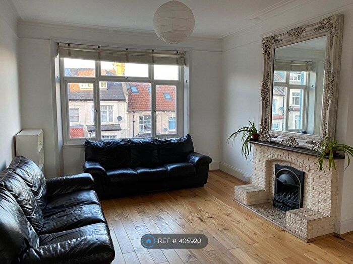 3 Bedroom Maisonette To Rent In Cavendish Road, London, N4