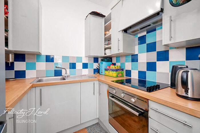 1 Bedroom Apartment For Sale In Offord Road, London, N1