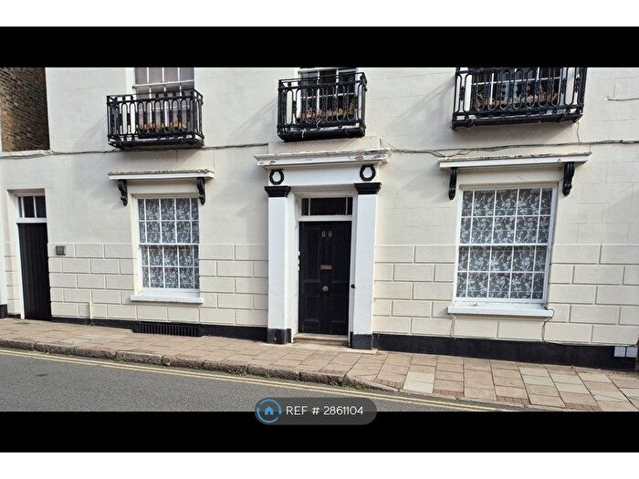 2 Bedroom Flat To Rent In Tilehouse Street, Hitchin, SG5