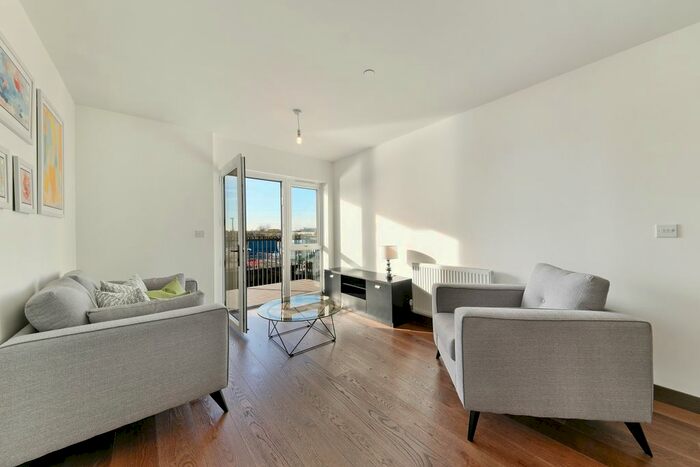 1 Bedroom Flat To Rent In The Wallbrooke, Rivermill Lofts, Barking, IG11