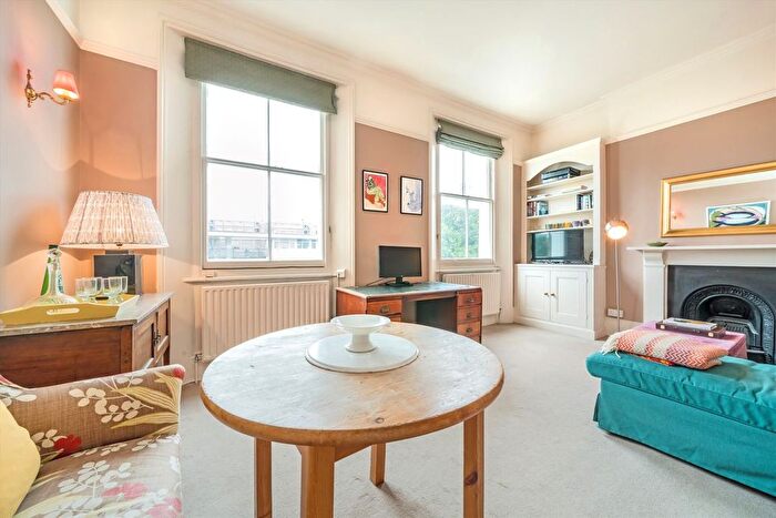 1 Bedroom Flat For Sale In Claverton Street, Pimlico, SW1V