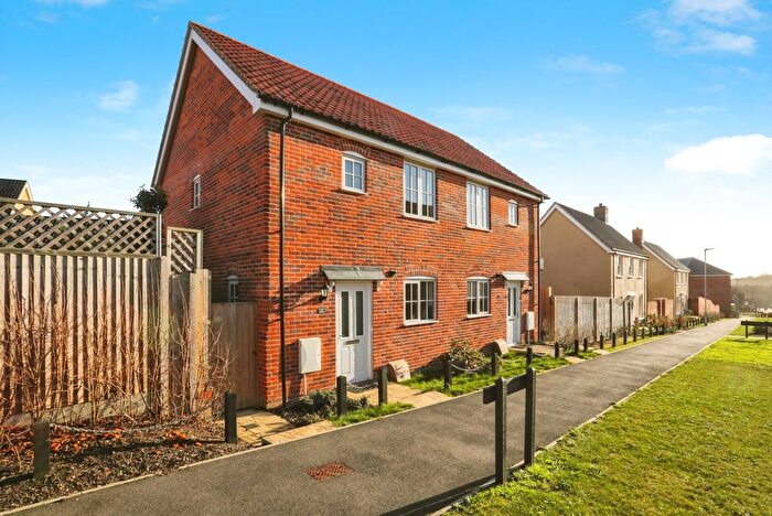2 Bedroom Semi Detached House For Sale In How Walk, Onehouse, Stowmarket, Suffolk, IP14