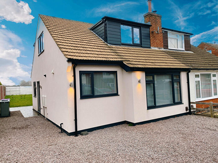 3 Bedroom Semi-Detached House For Sale In Belvoir Gardens, Great Gonerby, NG31