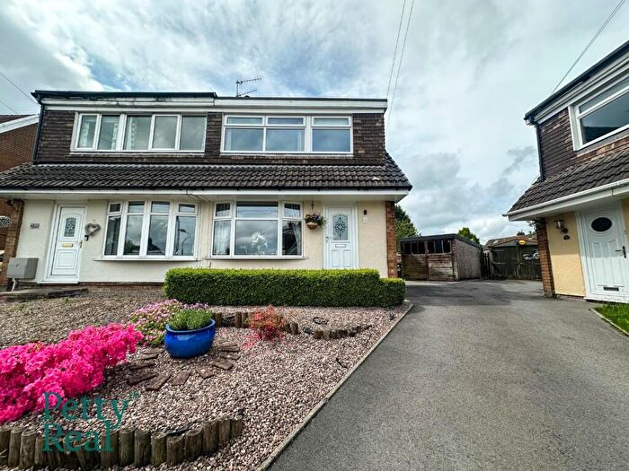 3 Bedroom Semi-Detached House For Sale In Waidshouse Close, Nelson, BB9