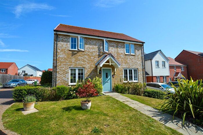 4 Bedroom Detached House To Rent In White Clover Close, Stone Cross, Pevensey, BN24