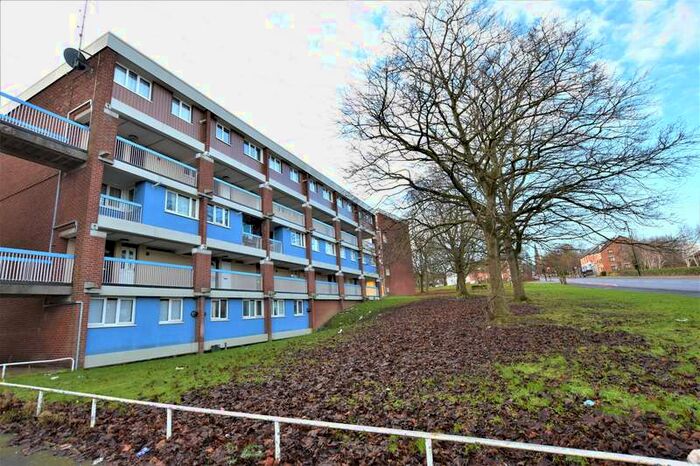 1 Bedroom Flat To Rent In Cemetery Road, Highfield, Sheffield S11