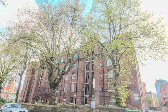 Studio To Rent In Bath Street, Nottingham, NG1