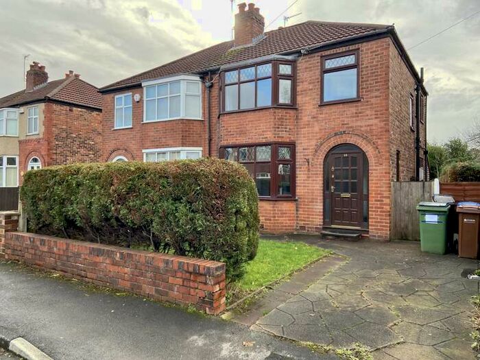 3 Bedroom Semi-Detached House To Rent In Rudyard Grove, Stockport, Greater Manchester, SK4