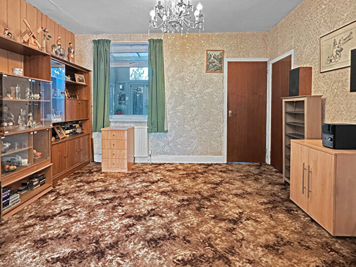 3 Bedroom Terraced House For Sale In Hemingford Road, Cambridge, CB1