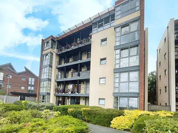 2 Bedroom Apartment For Sale In Copper Place, Manchester, Greater Manchester, M14