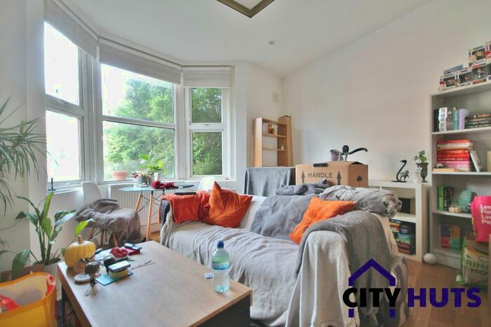 1 Bedroom Flat To Rent In Melville Road, London, E17