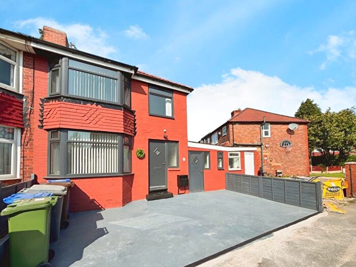 3 Bedroom Semi-Detached House To Rent In Milton Road, Audenshaw, Manchester, Greater Manchester, M34