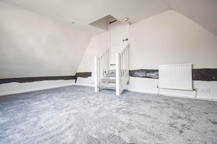 1 Bedroom Apartment For Sale In Bunyans Mead, Elstow, MK42