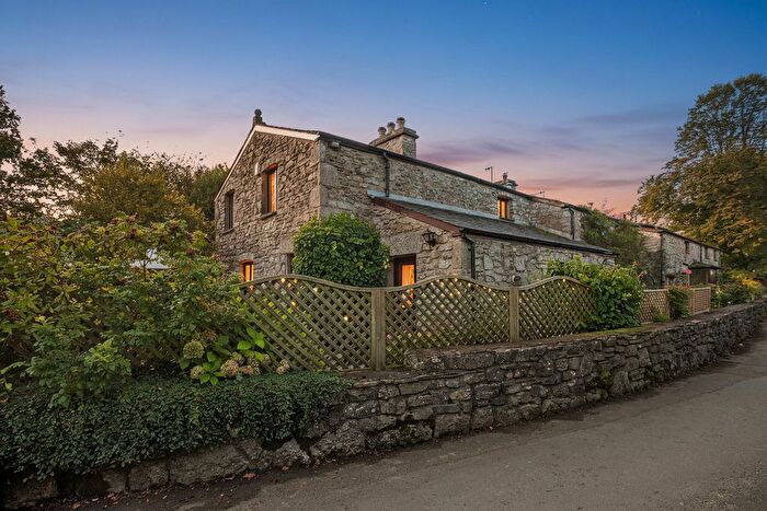 3 Bedroom End Terrace House For Sale In Elmsfield Park Cottages, Holme, LA6