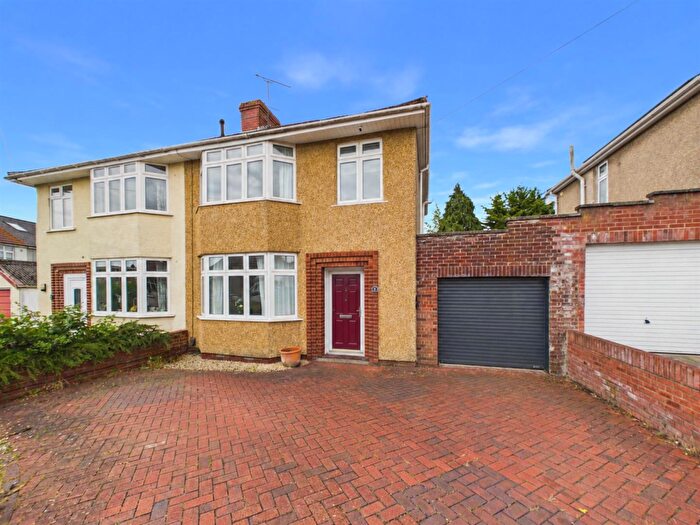 3 Bedroom Semi-Detached House To Rent In Fouracre Avenue, Downend, BS16