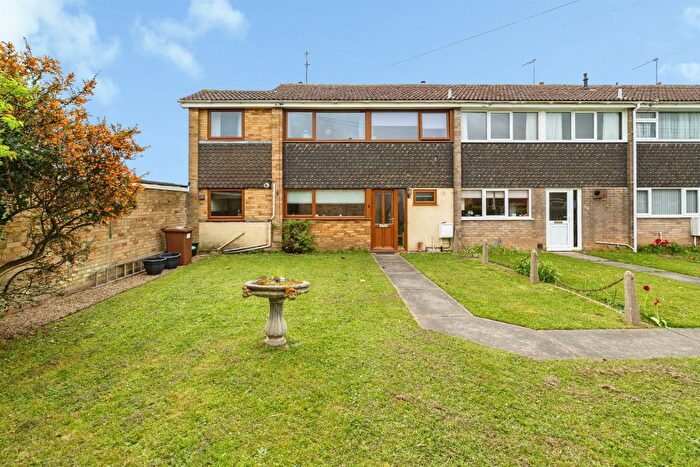 4 Bedroom End Terrace House For Sale In Edinburgh Avenue, Gorleston, Great Yarmouth, NR31