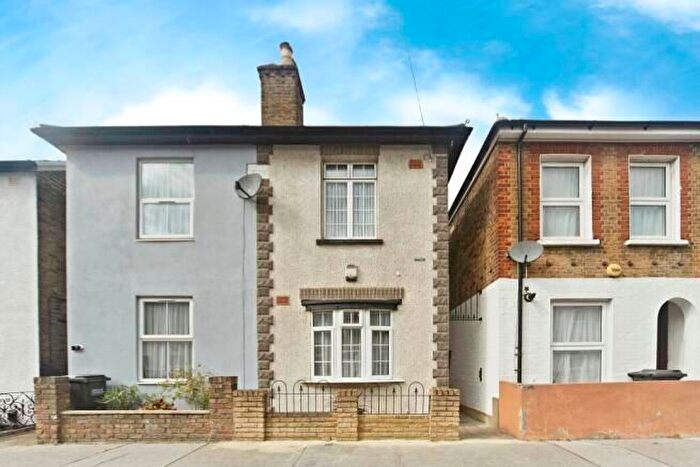 3 Bedroom Property To Rent In Bourne Street, Croydon, CR0