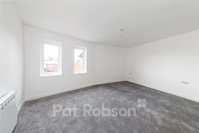 1 Bedroom Apartment To Rent In Borough Road, North Shields, Tyne And Wear, NE29