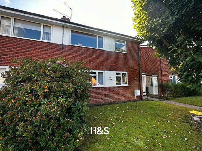 2 Bedroom Property To Rent In Mockley Wood Road, Knowle, Solihull, B93