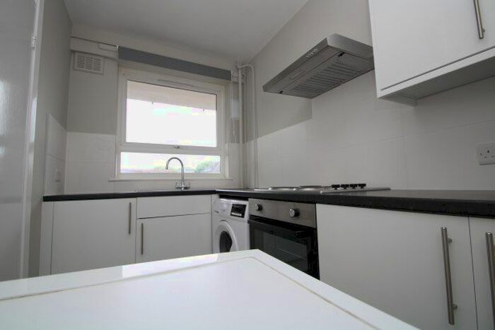 Studio To Rent In Altyre Road, Croydon, CR0