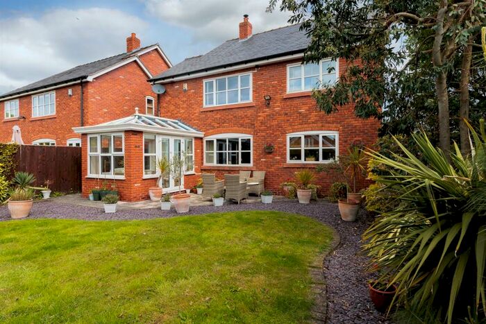 4 Bedroom Detached House For Sale In Eaton, Tarporley, CW6