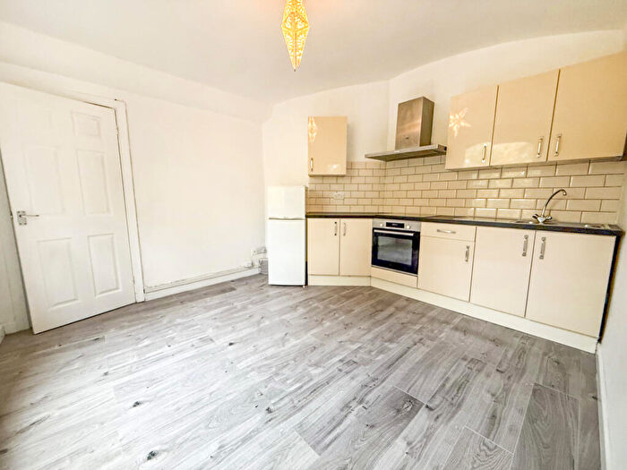 1 Bedroom Flat To Rent In Park View Court, Bath Street, Nottingham, NG1