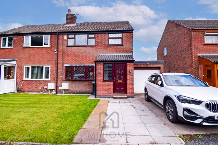 3 Bedroom Semi-Detached House For Sale In Hornby Court, Kirkham, Preston, PR4