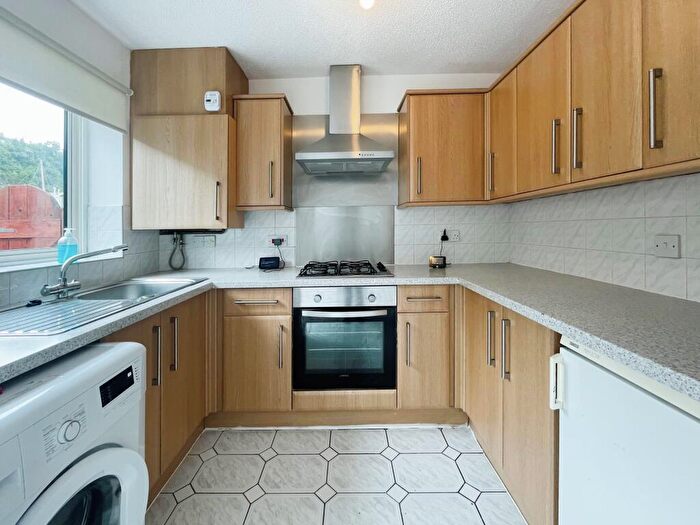 3 Bedroom House To Rent In Plas St Pol De Leon, Penarth Marina, Penarth, CF64