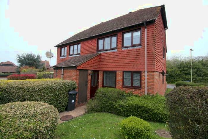 1 Bedroom Maisonette To Rent In Binfields Close, Chineham, Basingstoke, RG24