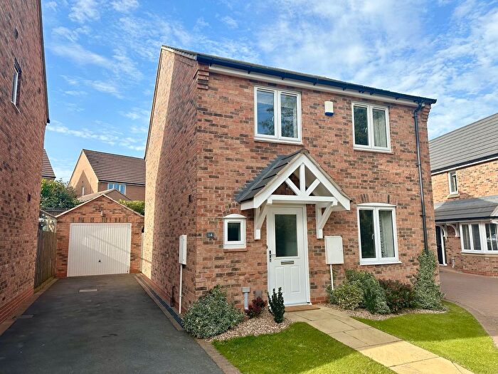 3 Bedroom Detached House To Rent In Stanford Way, Cawston, CV22