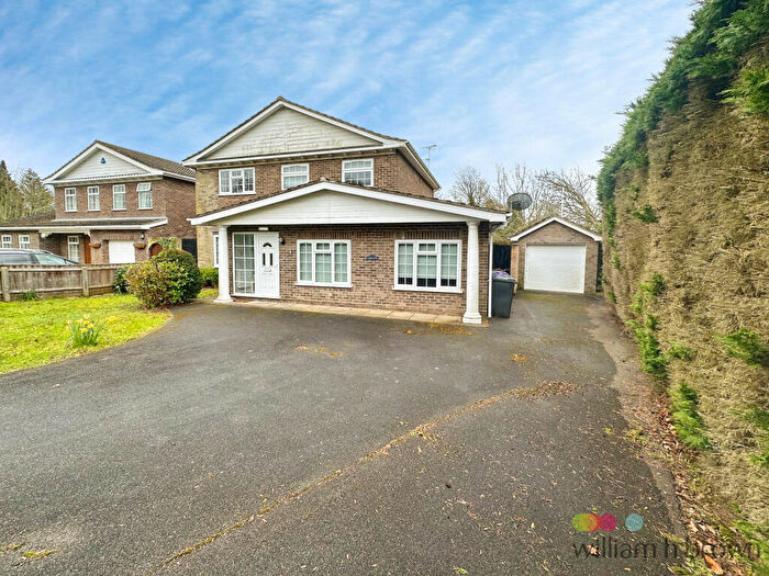 6 Bedroom Detached House To Rent In Manor Drive, Sudbrooke, Lincoln, LN2