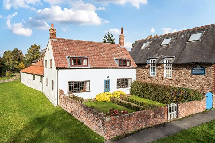 4 Bedroom Detached House For Sale In The Green, Nun Monkton, YO26