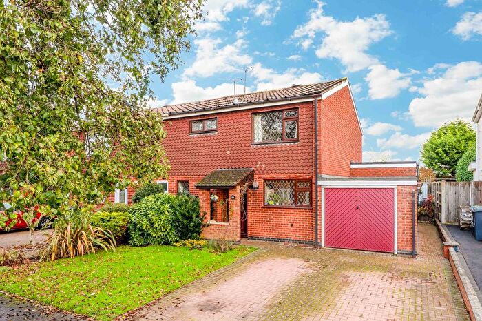 3 Bedroom Semi Detached House For Sale In Tulip Tree Avenue, Kenilworth, CV8